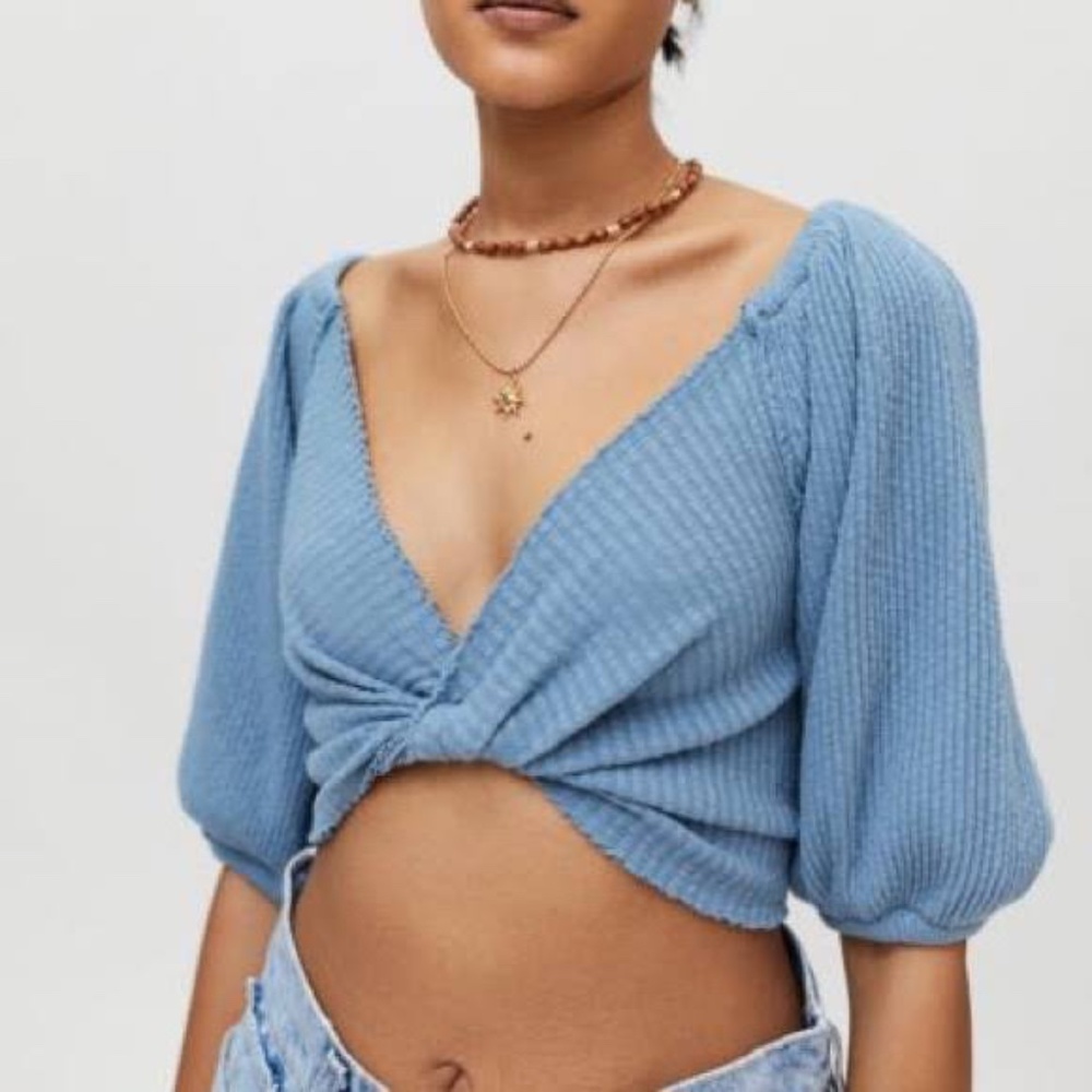 UO Summer Twist Front Blue Crop Top Puff Sleeves XS